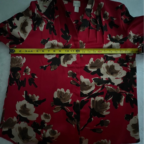 Chico's Burgundy Floral V Neck Blouse, Size 2/12 - Picture 5 of 16